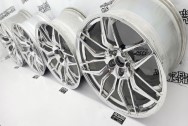 2023 Corvette ZO6 Aluminum Wheels AFTER Chrome-Like Metal Polishing - Aluminum Polishing - Wheel Polishing Service