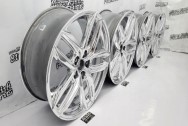 2020 Cadillac Aluminum Wheels AFTER Chrome-Like Metal Polishing - Aluminum Polishing - Wheel Polishing Services