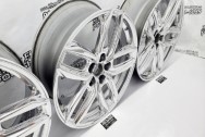 2020 Cadillac Aluminum Wheels AFTER Chrome-Like Metal Polishing - Aluminum Polishing - Wheel Polishing Services