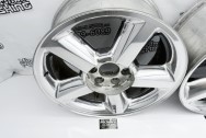 2008-2014 Chevy Truck Aluminum Wheels AFTER Chrome-Like Metal Polishing - Wheel Polishing | Magnesium Polishing Services