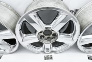 2008-2014 Chevy Truck Aluminum Wheels AFTER Chrome-Like Metal Polishing - Wheel Polishing | Magnesium Polishing Services